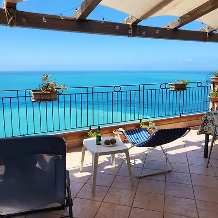 Apartment Casa Paradiso Piraino